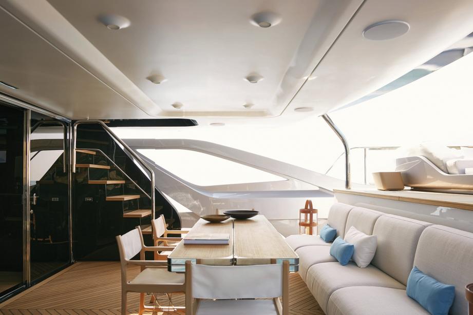 yacht Azimut Grande 38 Tri-Deck