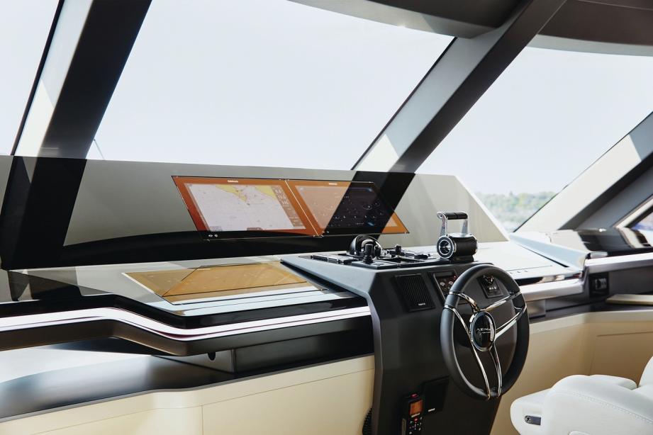 yacht Azimut Grande 38 Tri-Deck