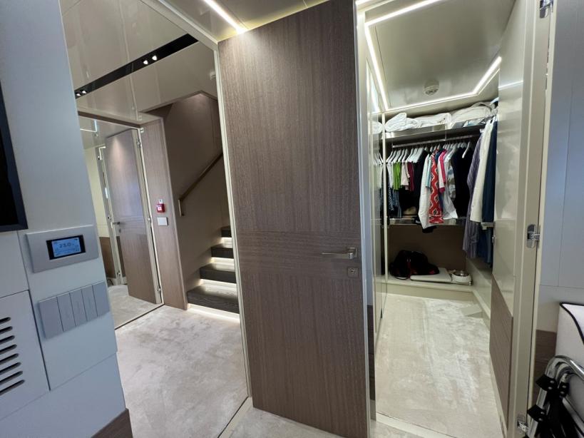 yacht Angel III