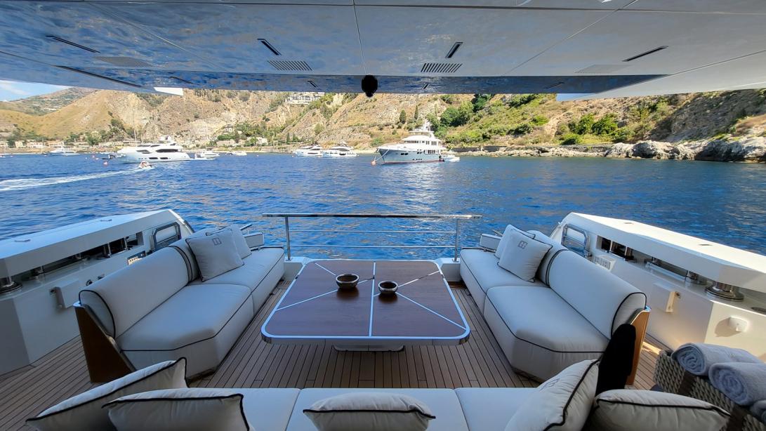 yacht Angel III