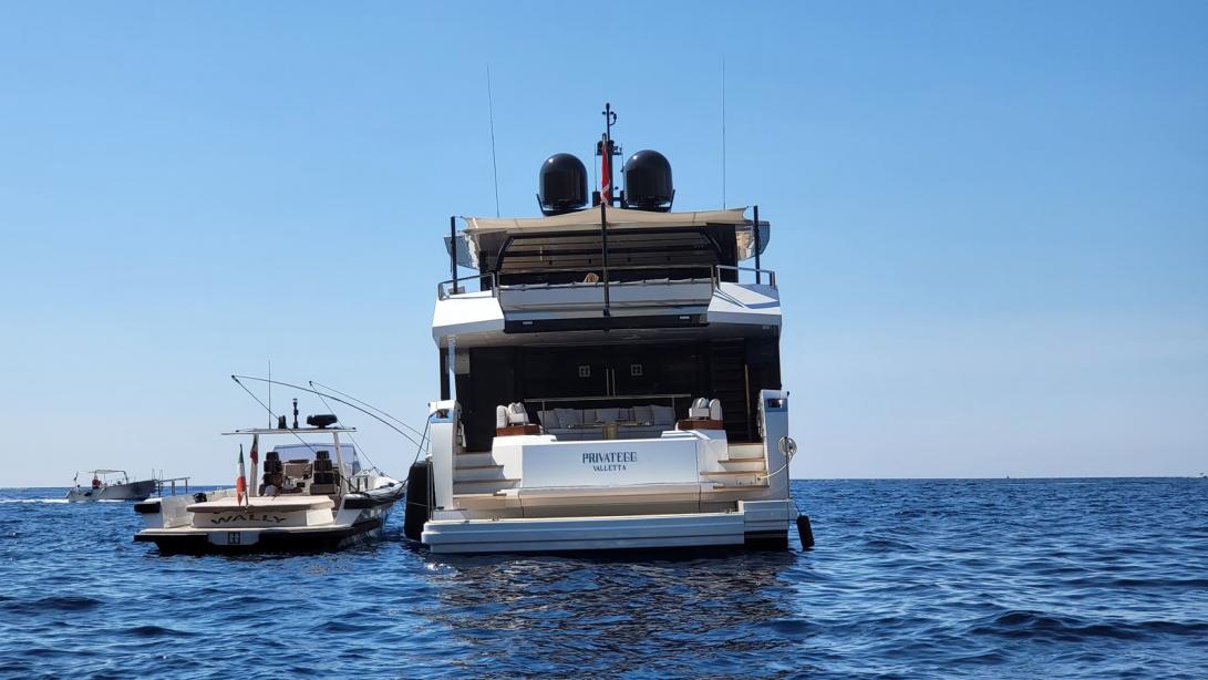 yacht Angel III