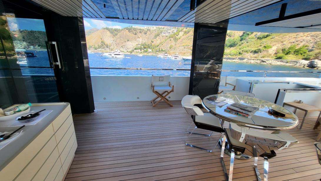 yacht Angel III