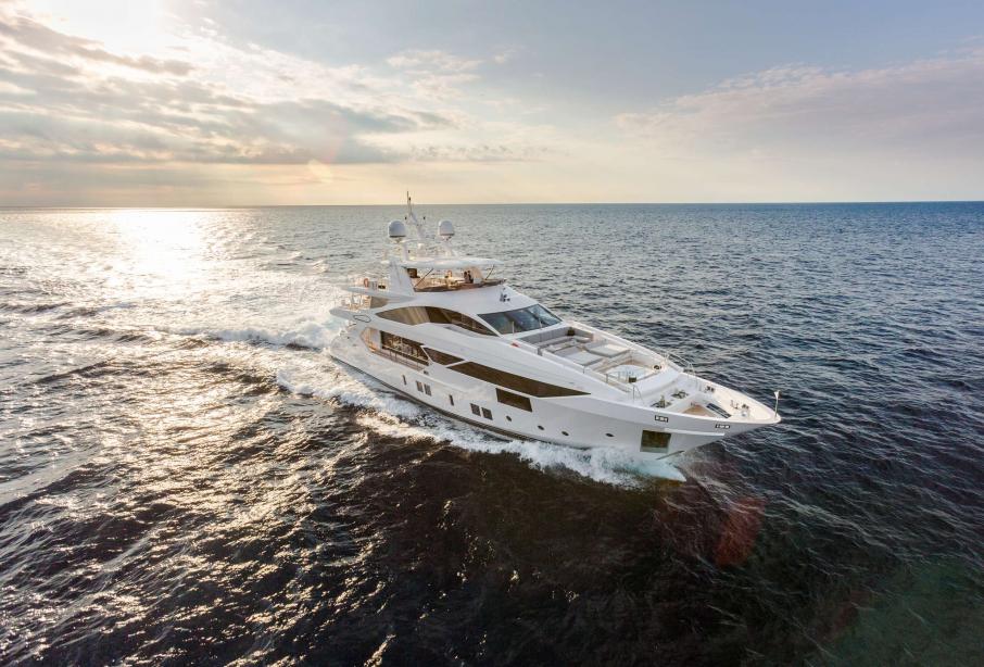yacht Bangadang