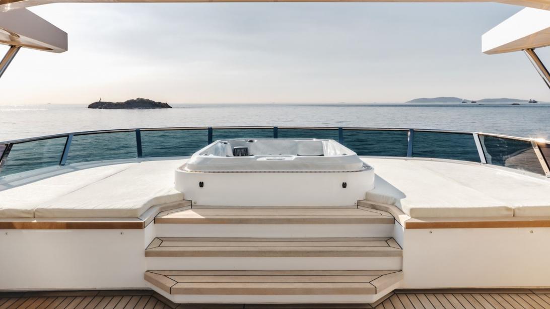 yacht Beaute