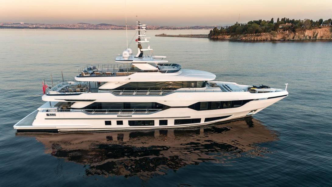yacht Beaute