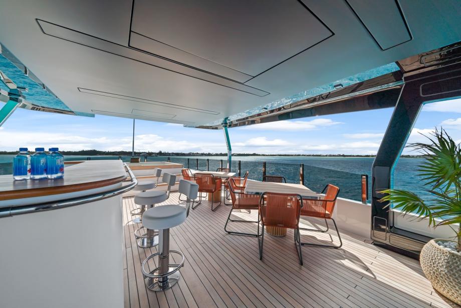 yacht Asante