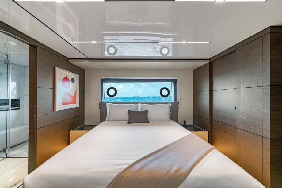 yacht Asante