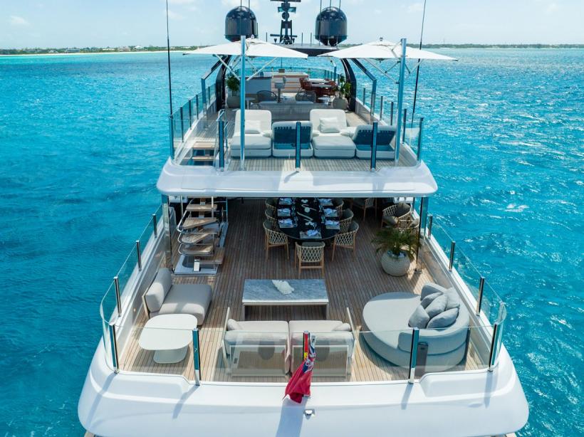 yacht Asante