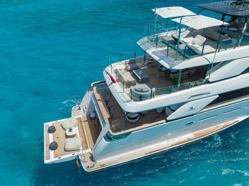 yacht Asante
