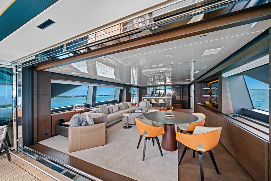 yacht Asante