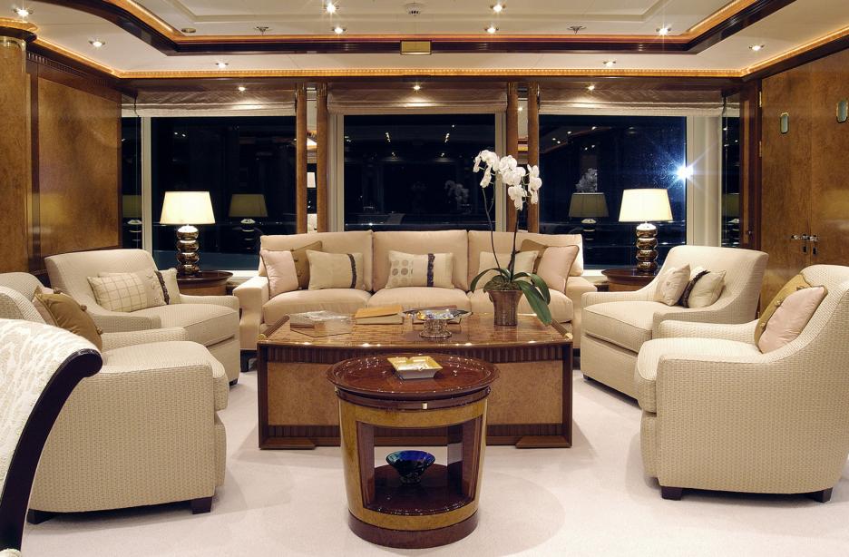 yacht Sea Walk