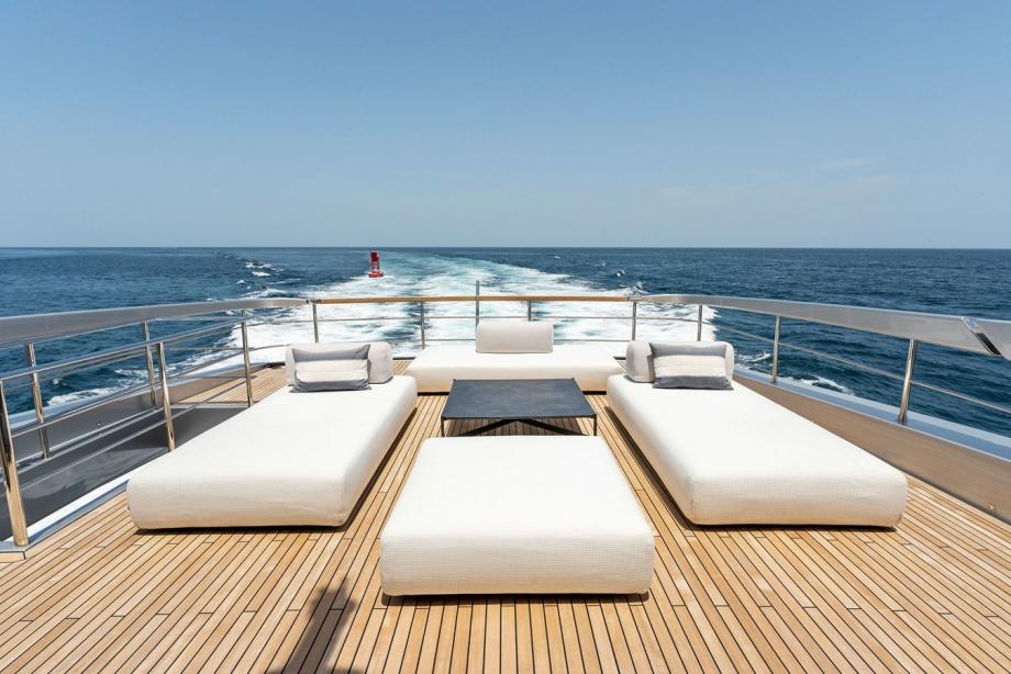 yacht Chop Chop