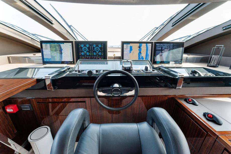 yacht Chop Chop