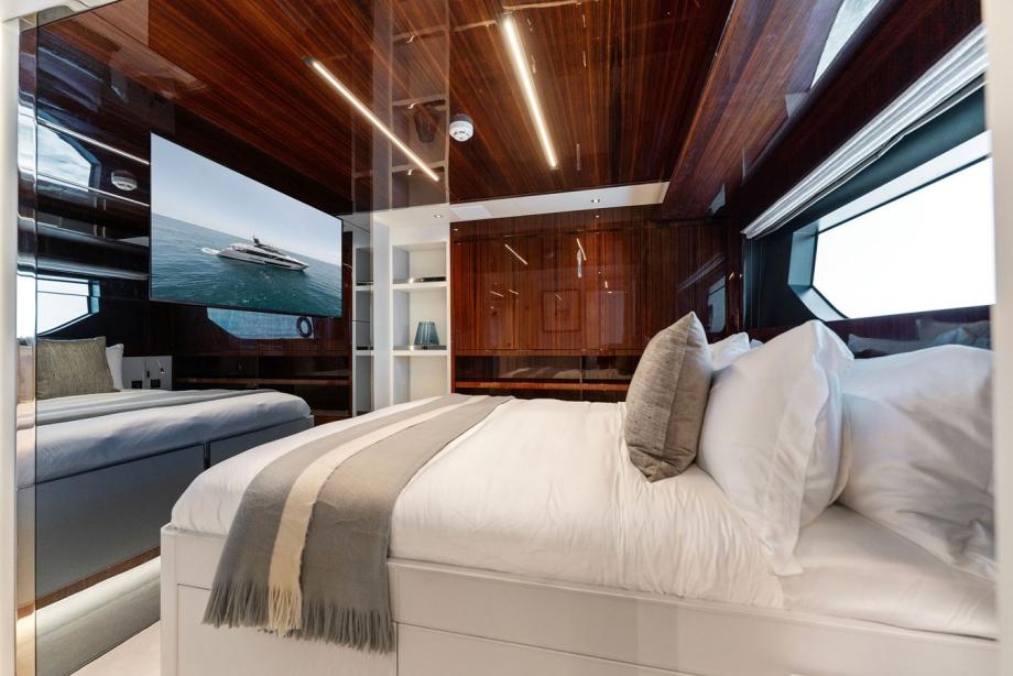 yacht Chop Chop