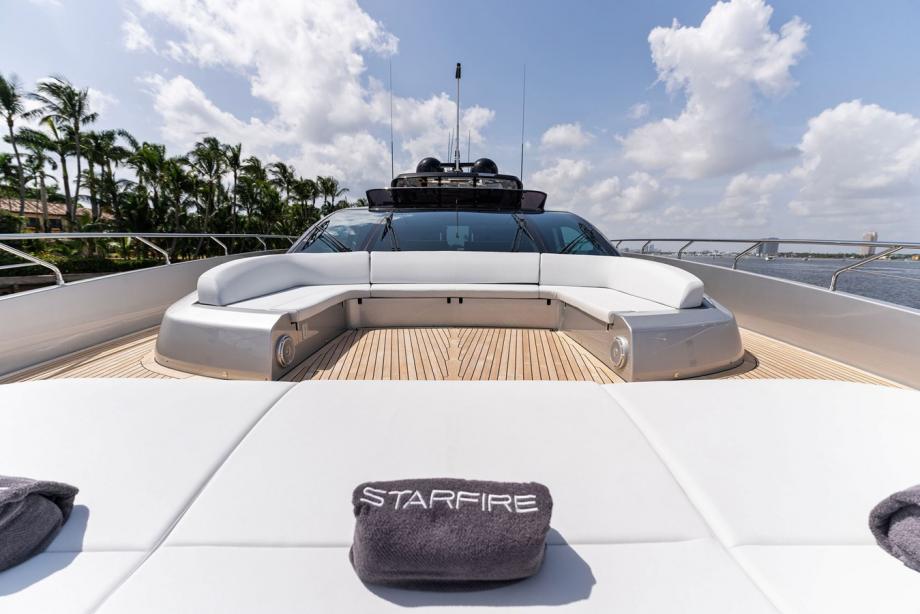 yacht Starfire