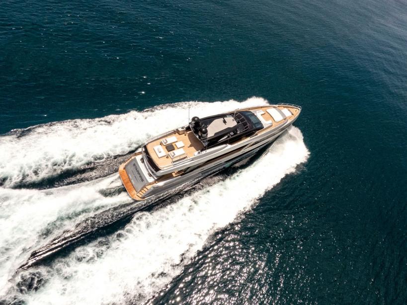 yacht Chop Chop