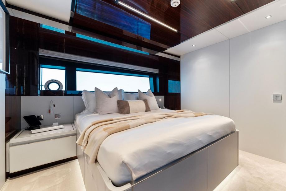 yacht Chop Chop