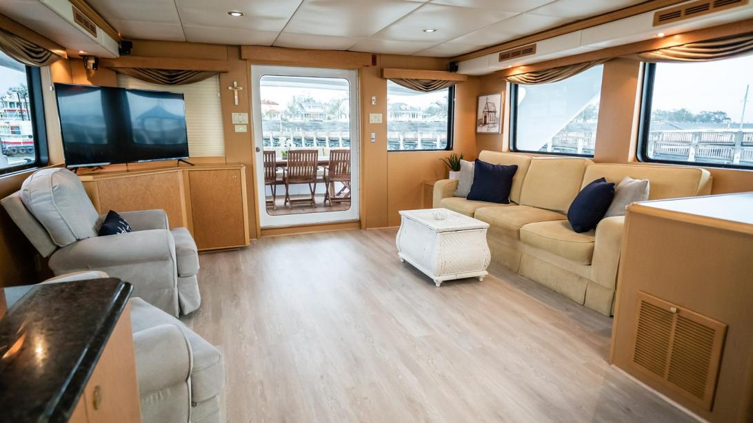 yacht Business Trip 2