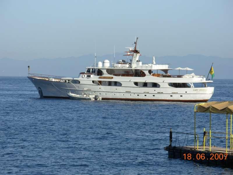 yacht Lady Goodgirl