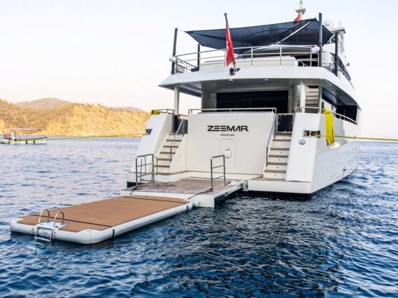 yacht Zeemar