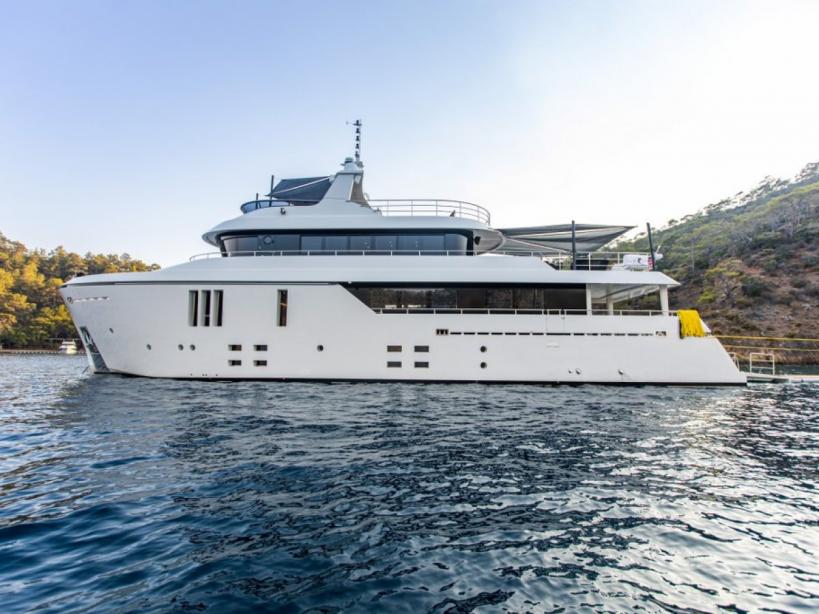 yacht Zeemar