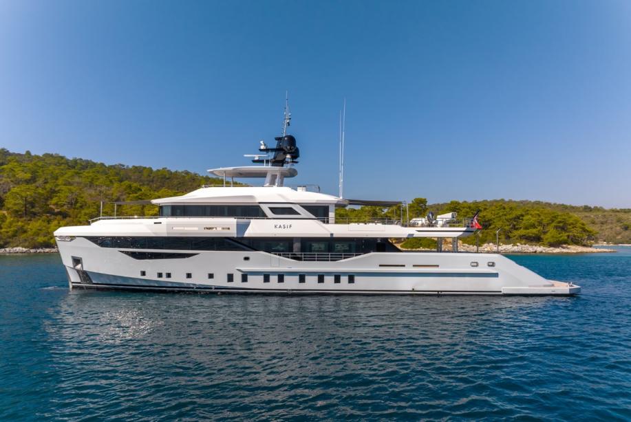 yacht Kasif