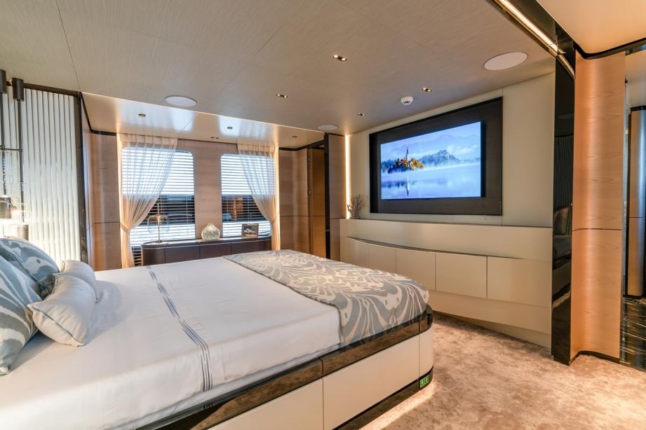 yacht Kasif