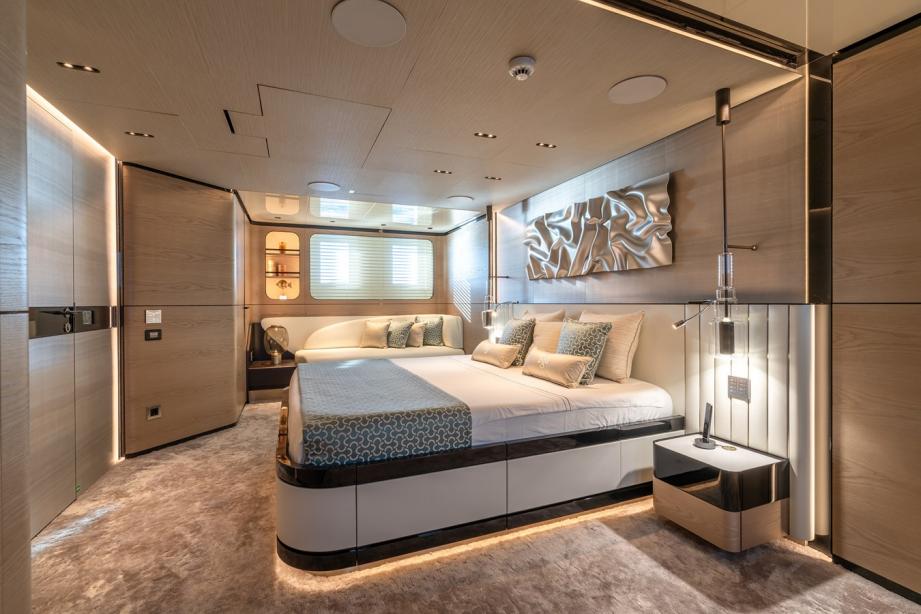 yacht Kasif