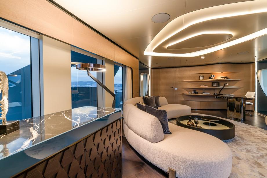 yacht Kasif