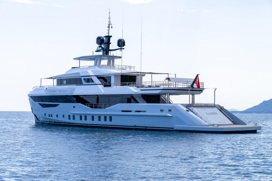 yacht Kasif