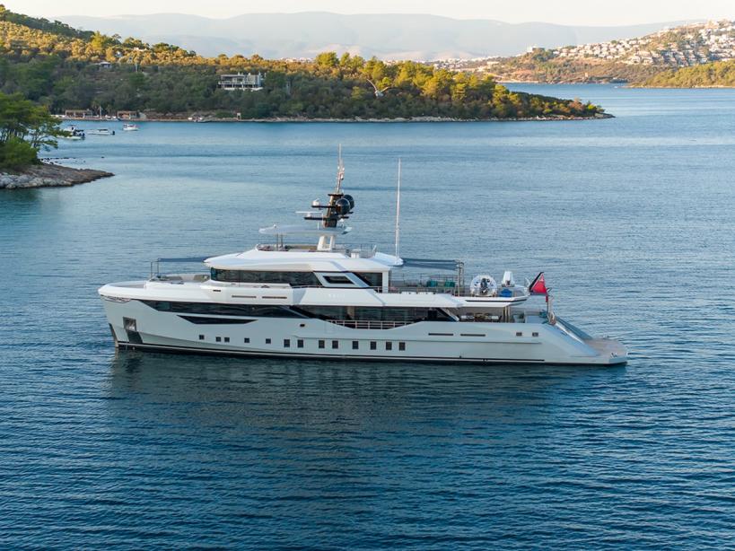 yacht Kasif