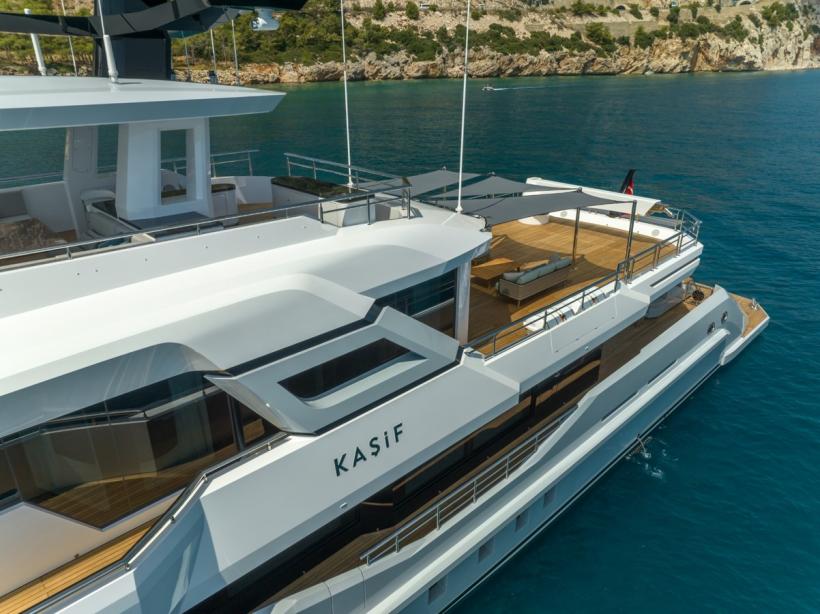 yacht Kasif