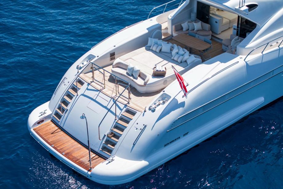 yacht Dayboat