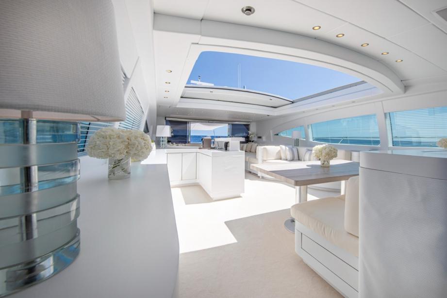 yacht Dayboat