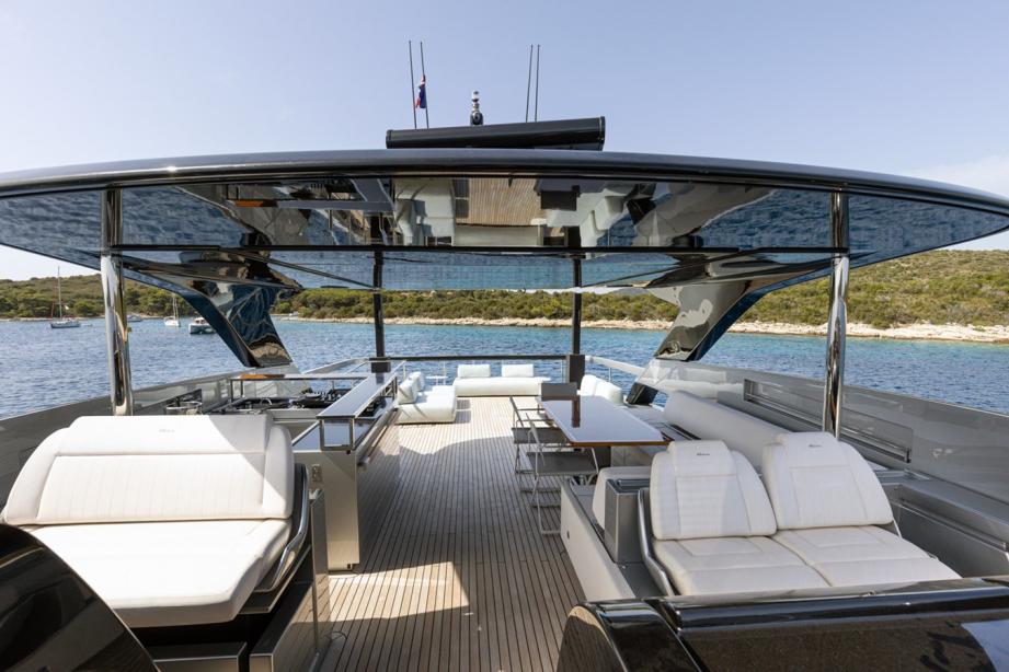 yacht No Stress