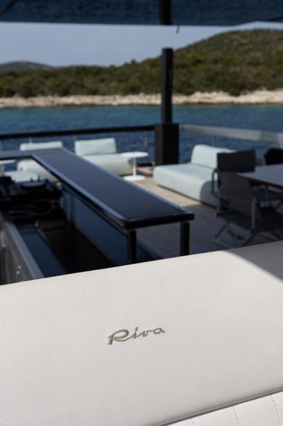yacht No Stress