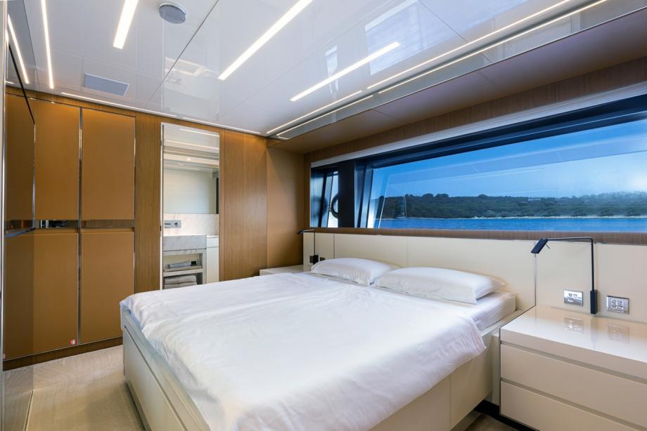yacht No Stress