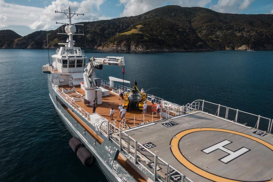 yacht Wingman