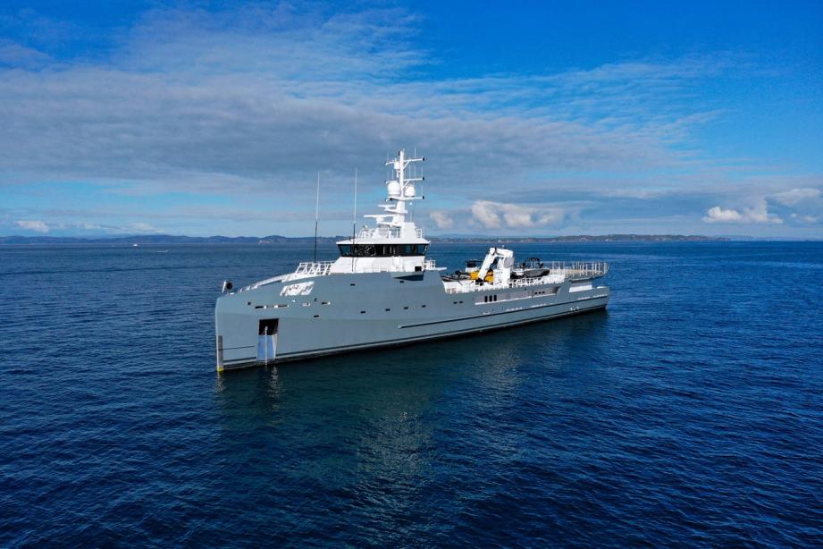 yacht Wingman