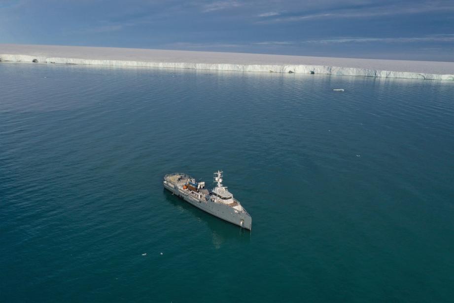 yacht Wingman
