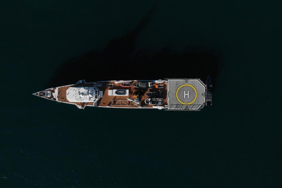 yacht Wingman