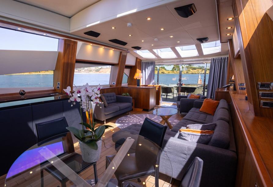 yacht Gee Whizz