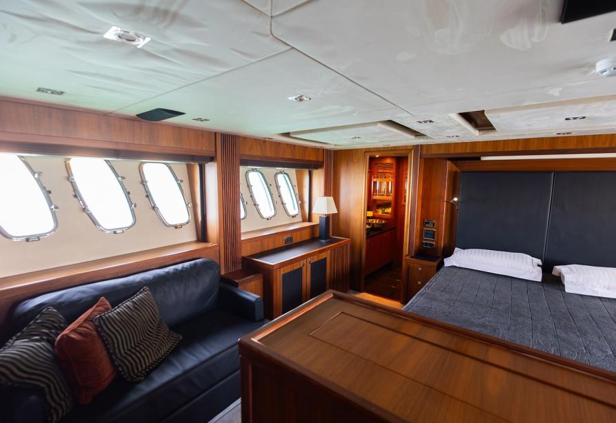 yacht Gee Whizz