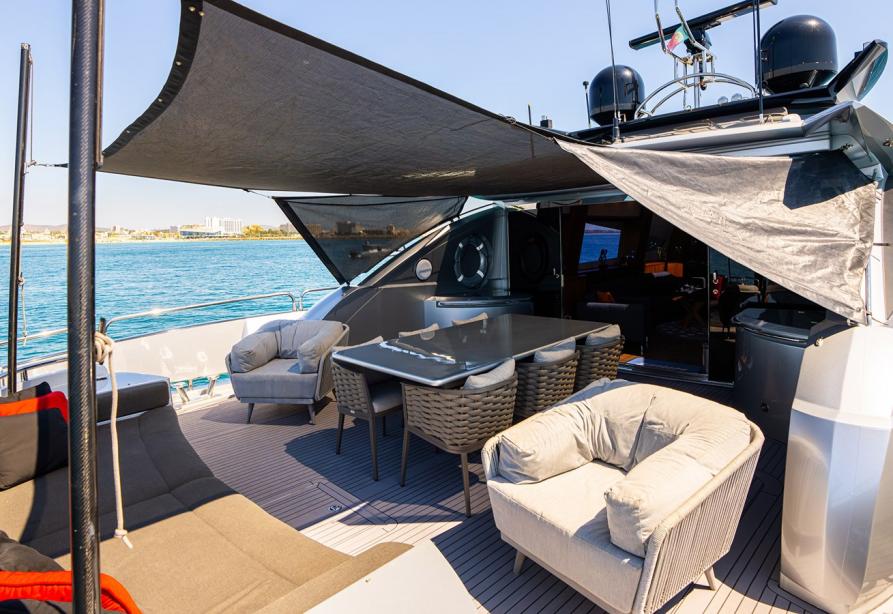 yacht Gee Whizz