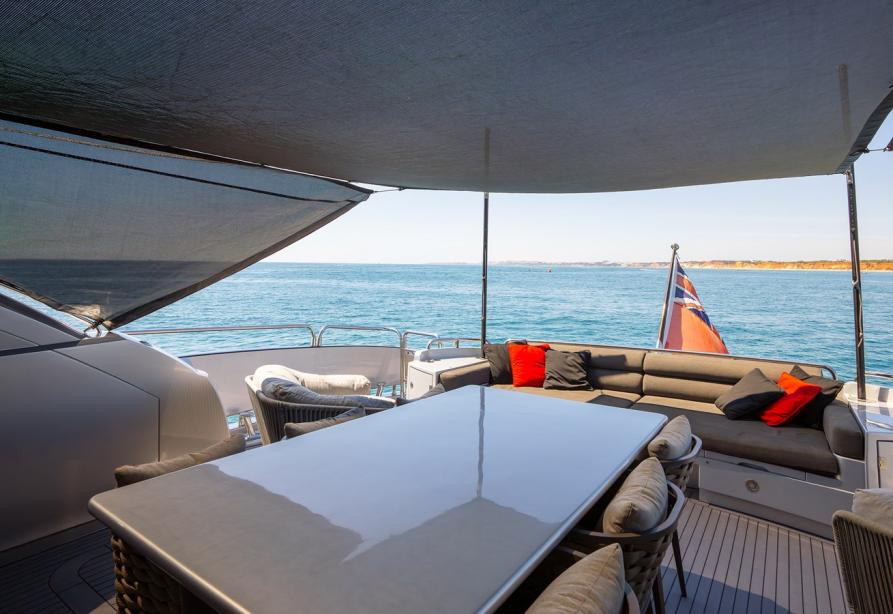 yacht Gee Whizz
