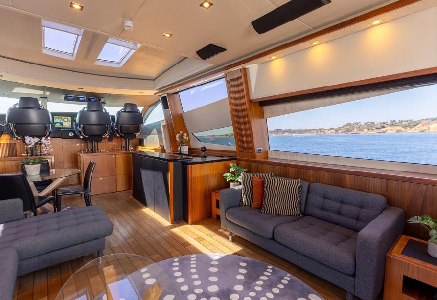 yacht Gee Whizz