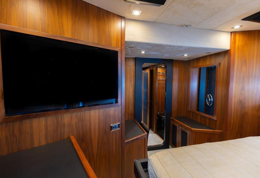 yacht Gee Whizz