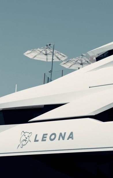 yacht Leona