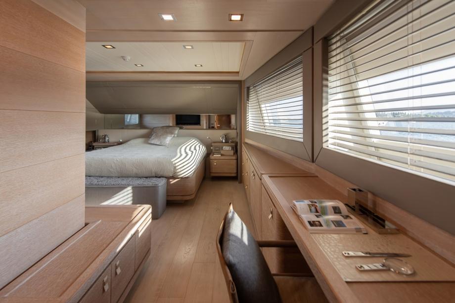 yacht Daloli