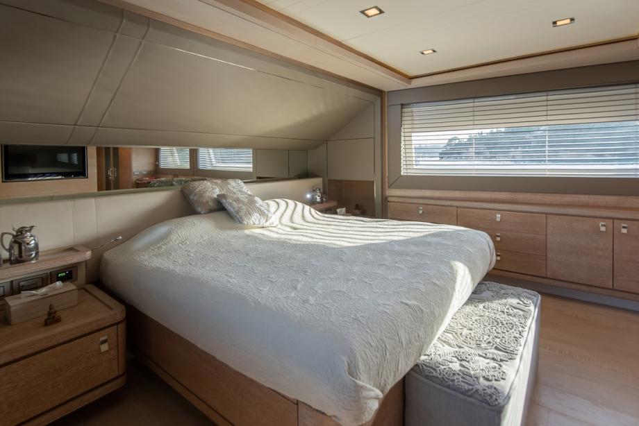 yacht Daloli